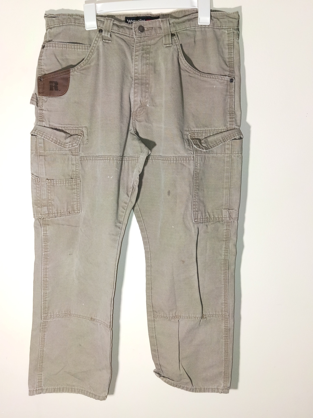 Wrangler Utility Work Pants in Faded Olive Size 36 / 30